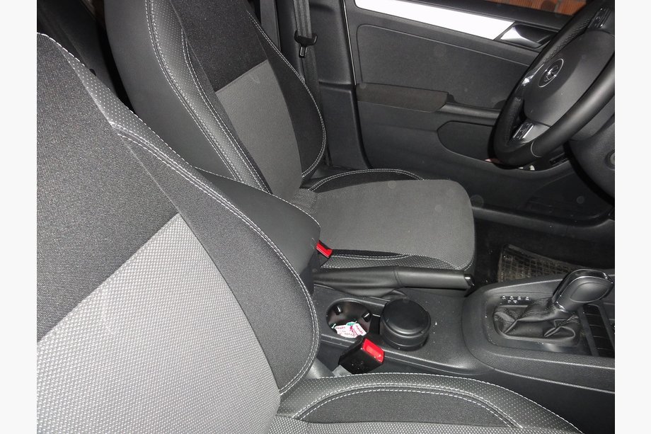 Volkswagen Jetta 2011–2018 Avto sedežne prevleke SoyuzAuto Premium Image