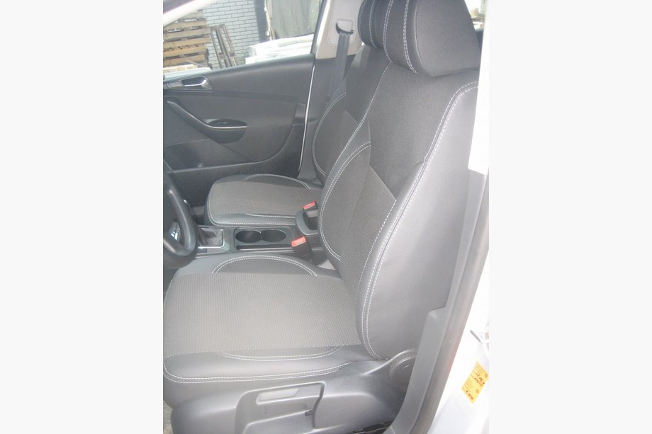 Volkswagen Passat B6 2006–2012 Avtoprevleke (umetno usnje↗tkanina, Premium) Image