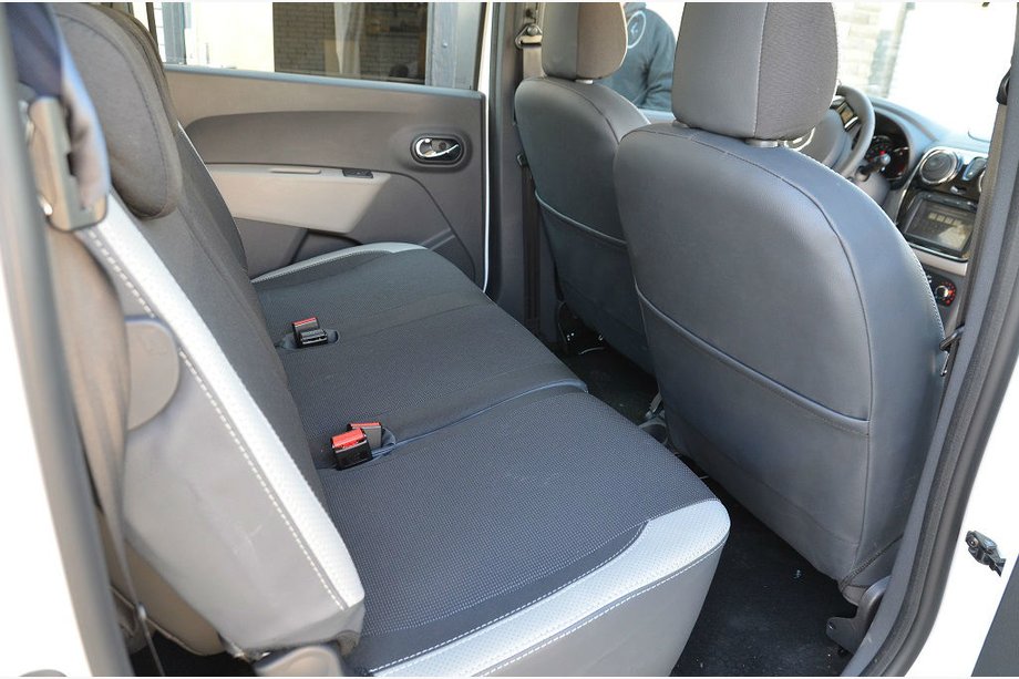 Renault Lodgy 2013–2022 Avtoprevleke (umetno usnje↗tkanina, Premium) Image