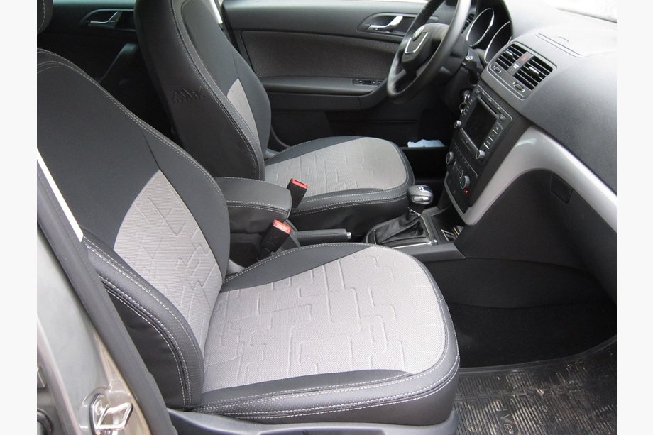 Skoda Yeti 2009–2017 Avto sedežne prevleke SoyuzAuto Premium Image