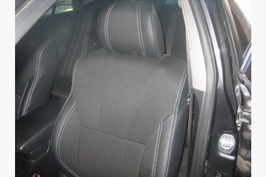 Toyota Camry 2006–2011 Avtoprevleke (umetno usnje↗tkanina, Premium) Image