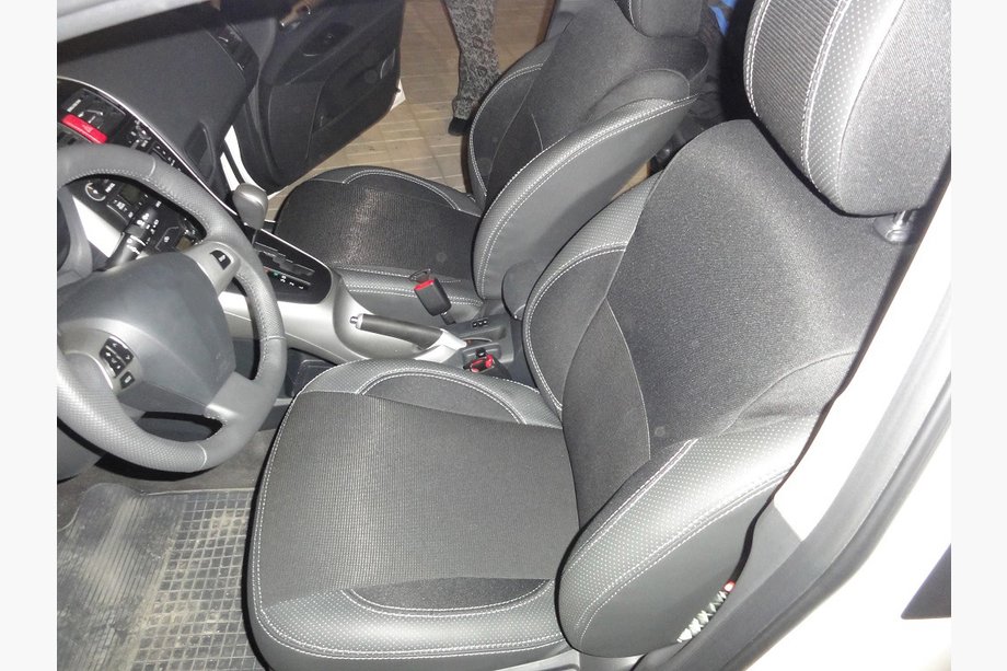 Toyota Auris 2007–2012 Avto sedežne prevleke SoyuzAuto Premium Image
