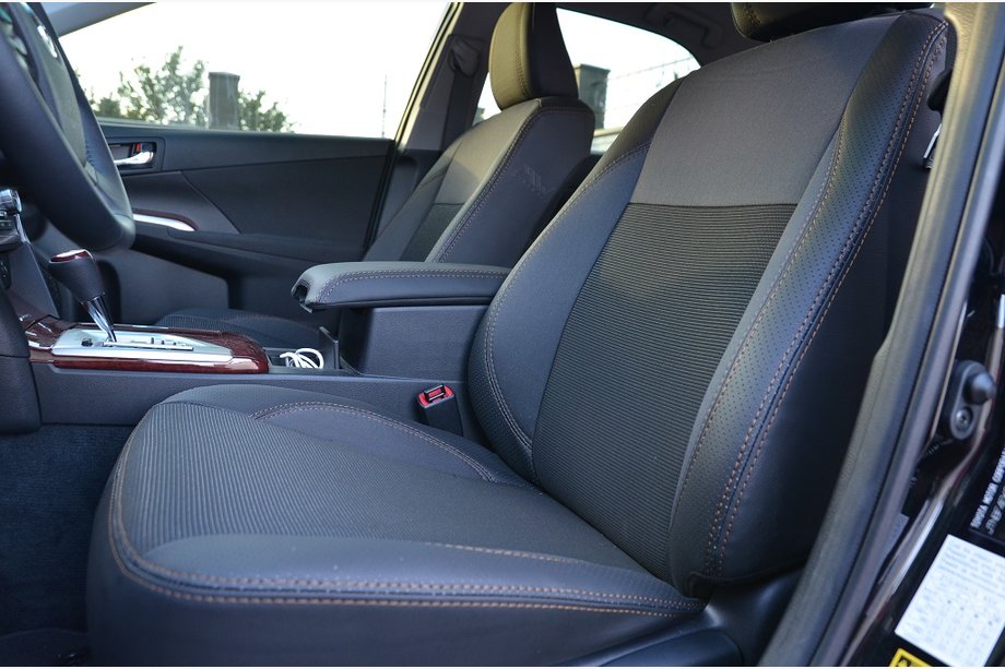 Toyota Camry 2011–2017 Avtoprevleke (umetno usnje↗tkanina, Premium) Image