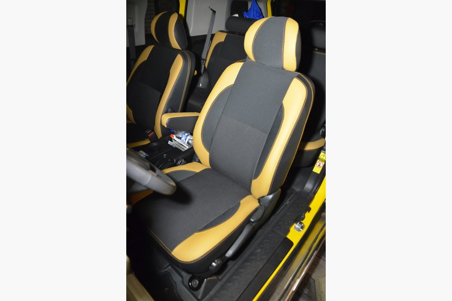 Toyota FJ Cruiser 2006–2022 Avto sedežne prevleke SoyuzAuto Premium Image