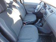 Renault Logan II 2013–2022 Avtomobilske sedežne prevleke (eko usnje + tkanina, Premium) fotografija 3