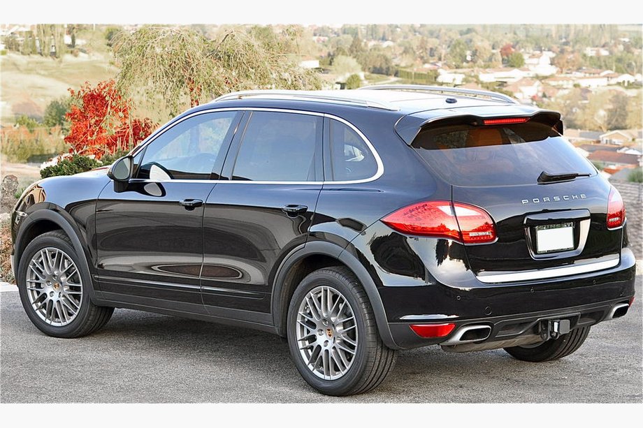 Porsche Cayenne 2010–2017 OEM strešne sani (2 kosa) Image