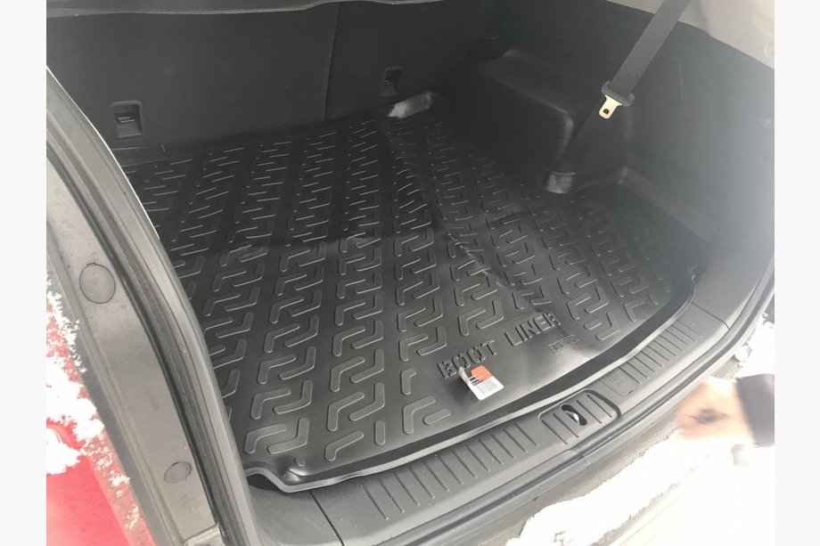 Chevrolet Captiva 2006–2019 (5 sedežev) Gumijasto korito prtljažnika (Loker Premium) Image