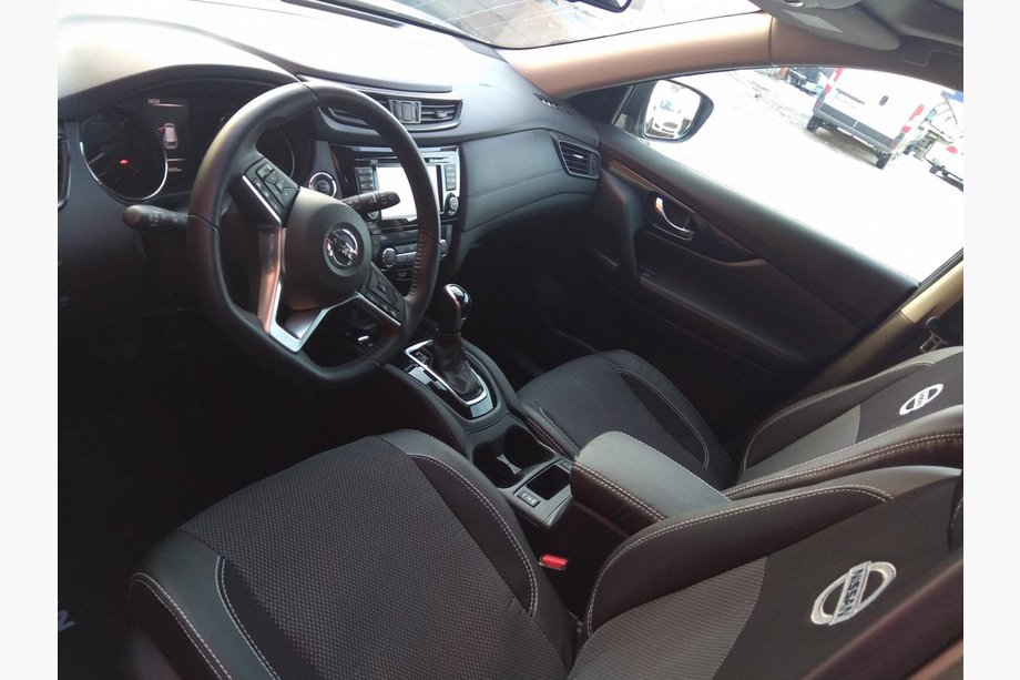 Nissan Qashqai 2014–2021 Avtoprevleke (umetno usnje↗tkanina, Premium) Image