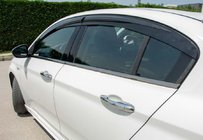 Fiat Tipo 2016– Spodnje okenske letve, temni krom (nerjavno jeklo) Limuzina/Hatchback (4 kosi) fotografija 1