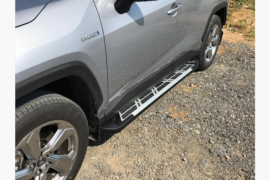 Toyota Rav 4 2019–2025 Bočni pragovi Sunrise (2 kos, aluminij) Image