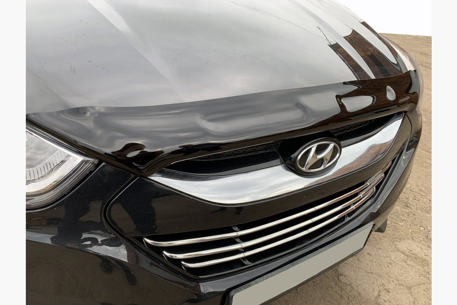 Hyundai IX-35 2010–2015 Deflektor pokrova motorja (HIC) Image