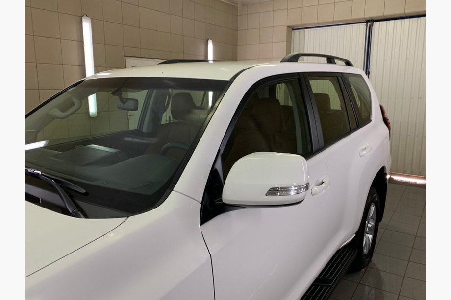 Toyota Land Cruiser Prado 150 2009–2023 Strešne sani – turški dizajn (črne, 2 kosa) Image