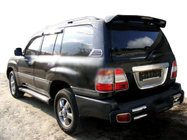 Toyota Land Cruiser 100 1998–2007 Zadnja kromirana obroba okoli registrske tablice (plastika) fotografija 1