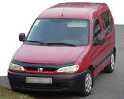 Peugeot Partner 1996–2008 Deflektor pokrova motorja FLY (1996-2003) fotografija 1
