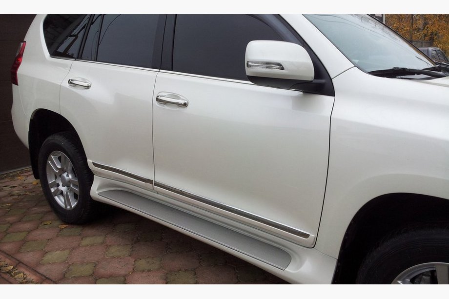 Toyota Land Cruiser Prado 150 2009–2023 Letve vrat (dizajn 2013-2017) Bela barva Image