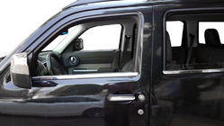 Dodge Nitro 2006–2011 Okenska letev (nerjavno jeklo) fotografija 1