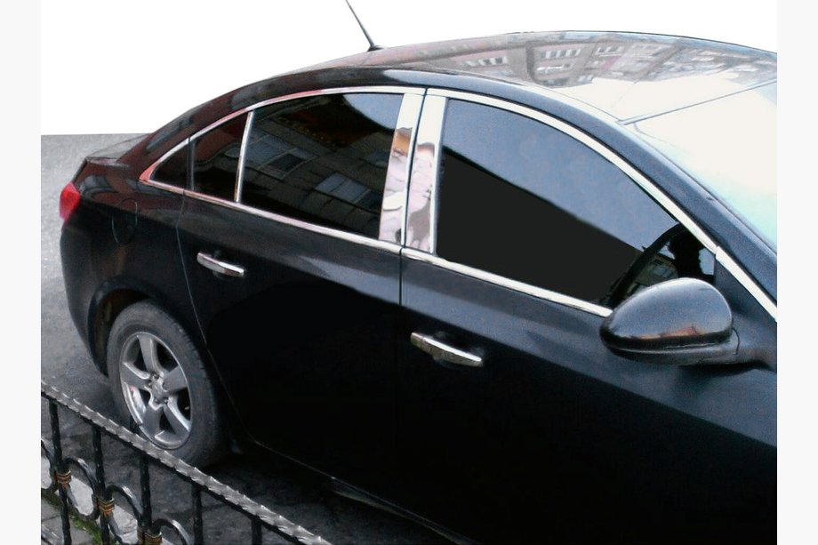 Fiat Albea 2002–2012 Obloge stebričkov vrat (4 kosi, inox) Fotografija 1