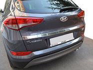 Hyundai Tucson TL 2016–2021 Kromirana letvica nad registrsko tablico (2015–2018, zgornja, široka, nerjaveče jeklo) fotografija 1