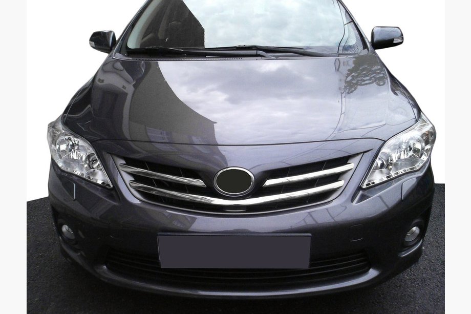 Toyota Corolla 2007–2013 Okrasne letvice za masko hladilnika (2010-2013, 3 kosi, nerjavno jeklo) Image