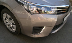 Toyota Corolla 2013–2019 Okrasne obrobe meglenk (2013-2016, nerjaveče jeklo) fotografija 1