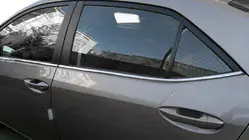 Toyota Corolla 2019– Spodnja obroba vrat (8 kos, nerjaveče jeklo) fotografija 1