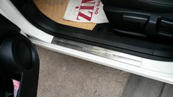 Nissan Qashqai 2010–2014 Zaščitne ploščice pragov (Omsa, 4 kosi, nerjavno jeklo) fotografija 2