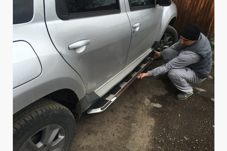 Renault Duster 2008–2017 Stranski pragovi Vison (2 kos, aluminij / nerjaveče jeklo) Image