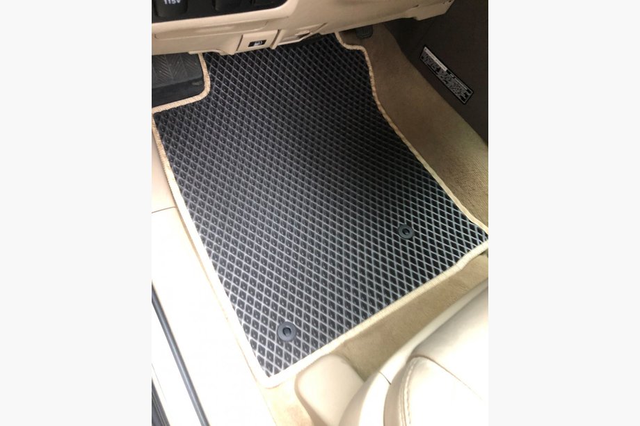 Toyota Land Cruiser Prado 120 2002–2009 EVA talne preproge (2 vrsti, črne) Image