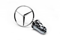 Mercedes W123 1975–1986 Emblem tarče fotografija 1