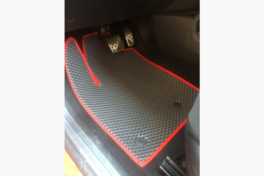 Jeep Renegade 2014– EVA V-1 preproge (črne) Image