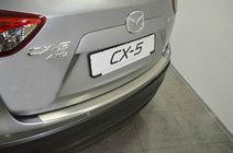 Mazda CX-5 2012–2017 Nerjaveča obloga zadnjega odbijača z zavihkom Natanika fotografija 1