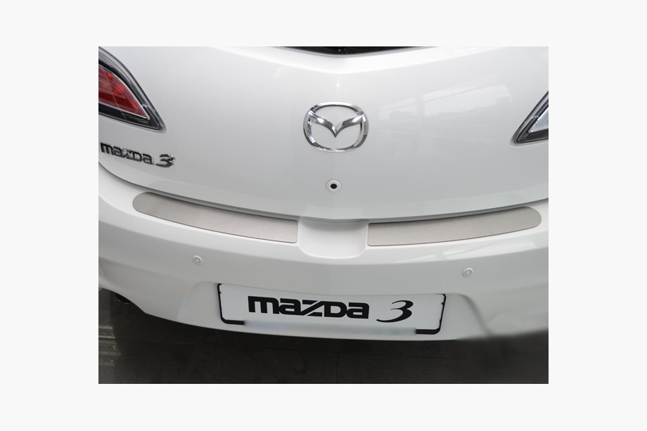 Mazda 3 2009–2013 Nerjaveča letev za zadnji odbijač Nataniko Hatchback Image