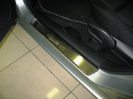 Mazda 6 2003–2008 Nerjaveče letve pragov Nataniko (4 kosi) fotografija 1