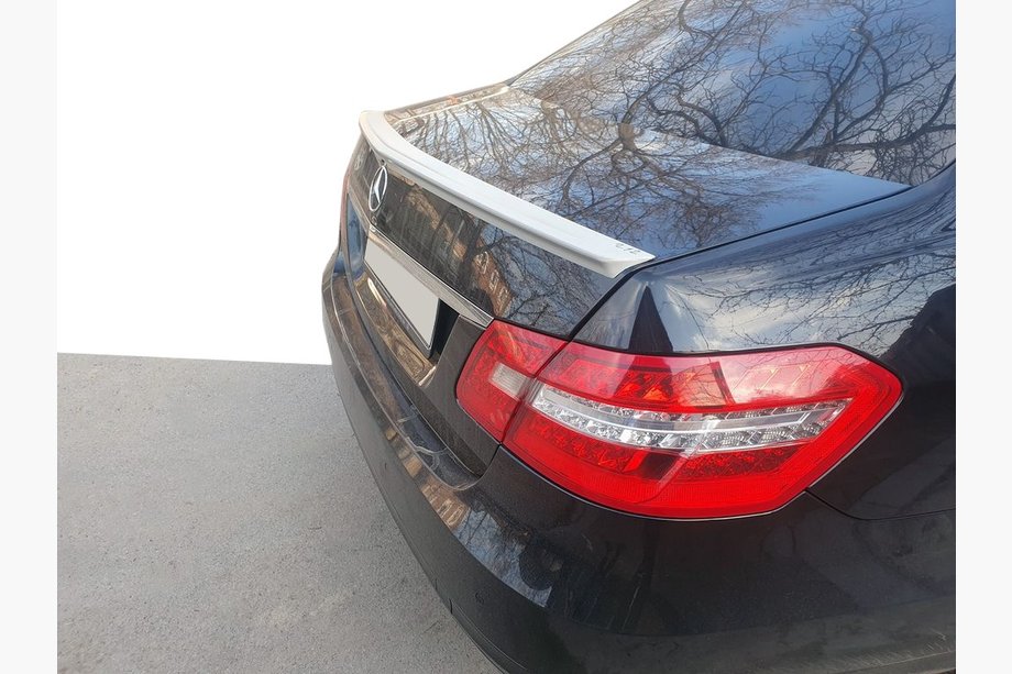 Mercedes E-class W212 2009–2016 Spojler (ABS, za barvanje) Image
