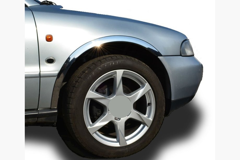 Audi A4 B5 1994–2001 Nerjaveče obrobe blatnikov (4 kosi) Image
