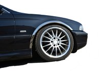 BMW serije 5 E39 1996–2003 Nerjaveče obrobe blatnikov (4 kosi) fotografija 1