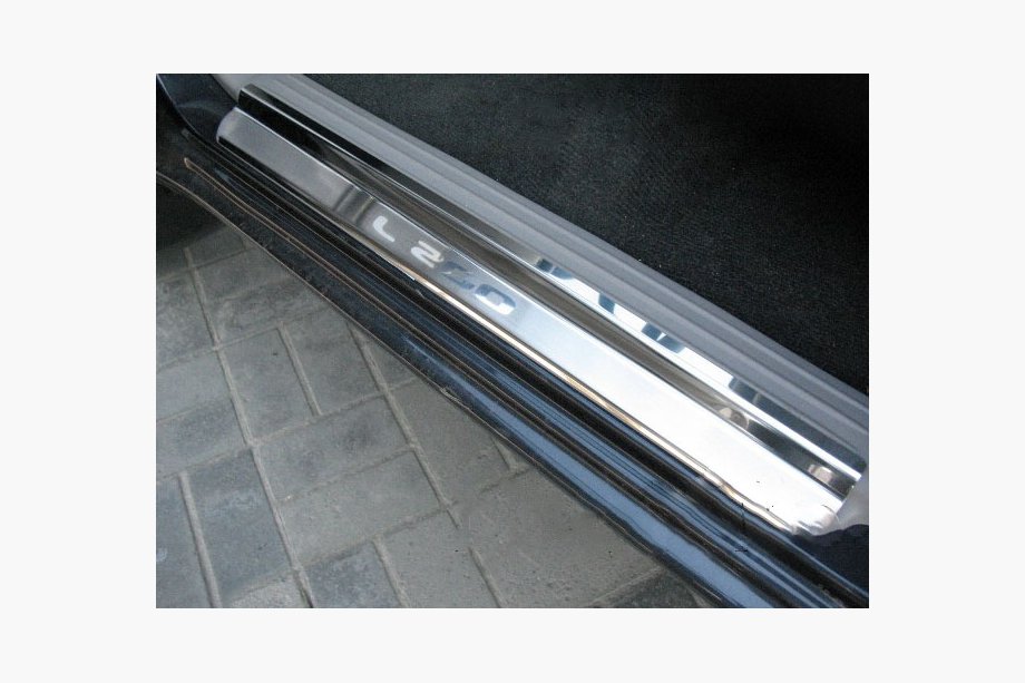 Mitsubishi L200 2006–2015 Nerjaveče zaščitne letve pragov Nataniko (2 kos) Premium - 3M lepilni trak, 0,8 mm Image