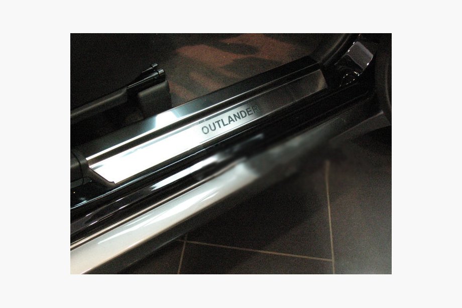 Mitsubishi Outlander 2001–2006 Natanika Premium letve pragov (4 kosi, nerjavno jeklo) Image