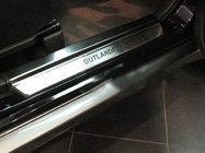 Mitsubishi Outlander 2001–2006 Natanika Premium letve pragov (4 kosi, nerjavno jeklo) fotografija 1