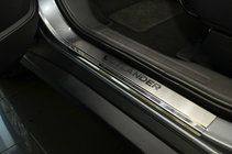 Mitsubishi Outlander 2012–2021 Nerjaveče letve pragov Nataniko (4 kosi) fotografija 1