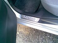 Mitsubishi Lancer 9 2004–2008 Zaščitne letve pragov OmsaLine (4 kosi, nerjaveče jeklo) fotografija 3