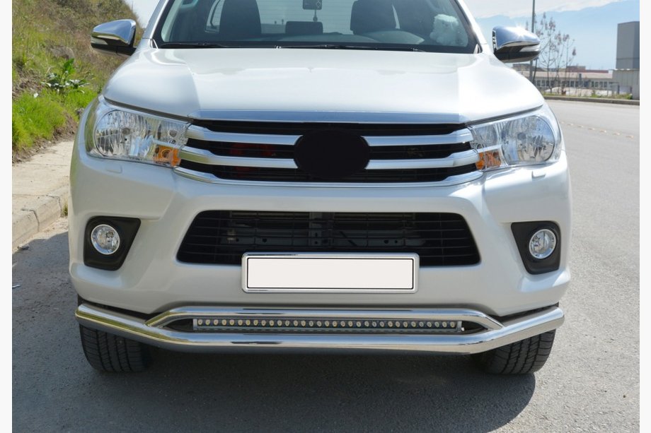 Toyota Hilux 2015– Sprednji dvojni zaščitni lok Vegas (2015-2020, nerjaveče jeklo) Image