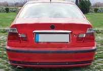 BMW serija 3 E46 1998–2006 Kromirana letev nad registrsko tablico fotografija 1