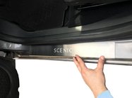Renault Scenic/Grand 2009–2016 Nerjaveče letve pragov Nataniko (4 kosi) Standard – lepilni trak Lohmann, 0,5 mm fotografija 1