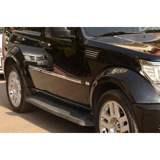 Letvica vrat (nerjavno jeklo) Dodge Nitro 2006–2011 fotografija 1