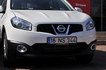 Nissan Qashqai 2010–2014 Okvirja meglenk z ugreznitvijo (2 kos, plastika) fotografija 9