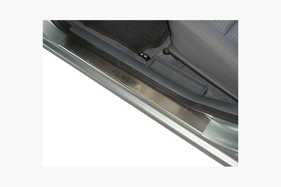 Nissan Almera B10 Classic 2006–2012 Nerjaveče letve pragov Nataniko (4 kosi) Standard – lepilni trak Lohmann, 0,5 mm Image