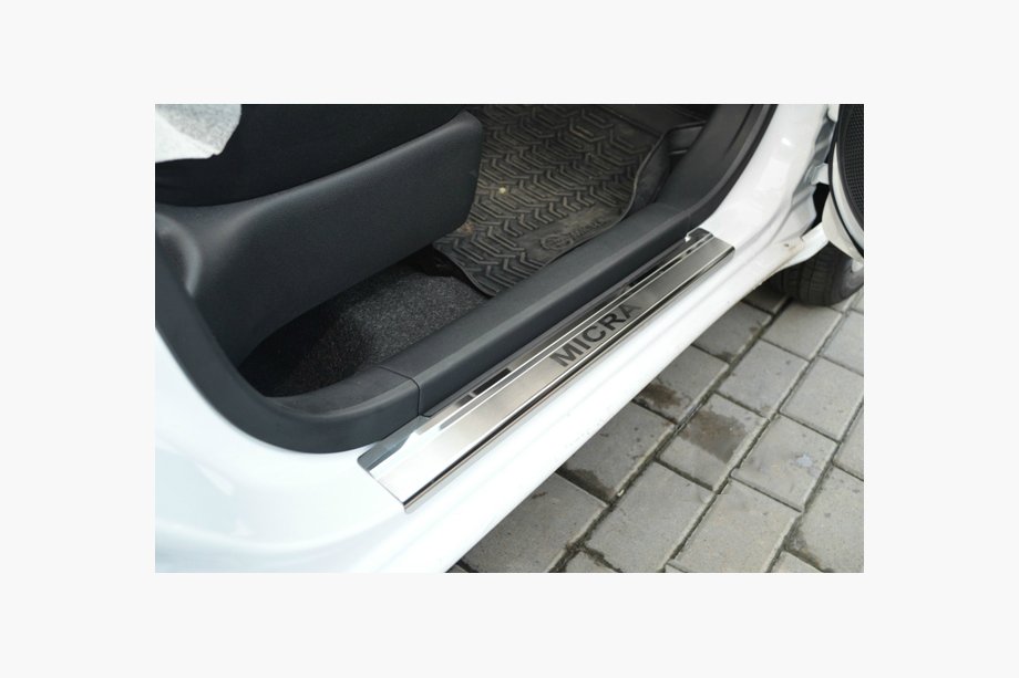 Nissan Micra K13 2011–2016 Natanika Premium letve pragov (4 kosi, nerjavno jeklo) Fotografija 1
