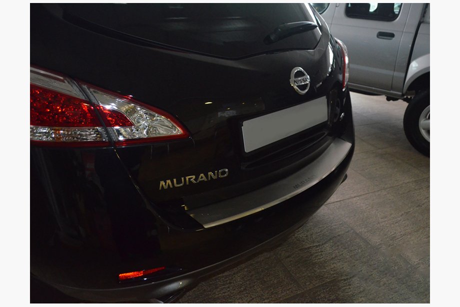 Nissan Murano 2008–2014 Nerjaveča letev za zadnji odbijač z zavihkom Nataniko (nerjavno jeklo) Image