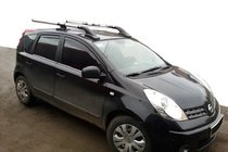 Nissan Note 2004–2012 Strešne sani Shark (2 kos) fotografija 2
